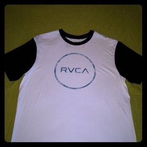 RVCA  Black and white SS Tee